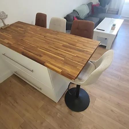 Appartement T2 47m2 Cosy&spacieux - Proche Gare - Lit Queen Size Et Netflix - Parking Gratuit